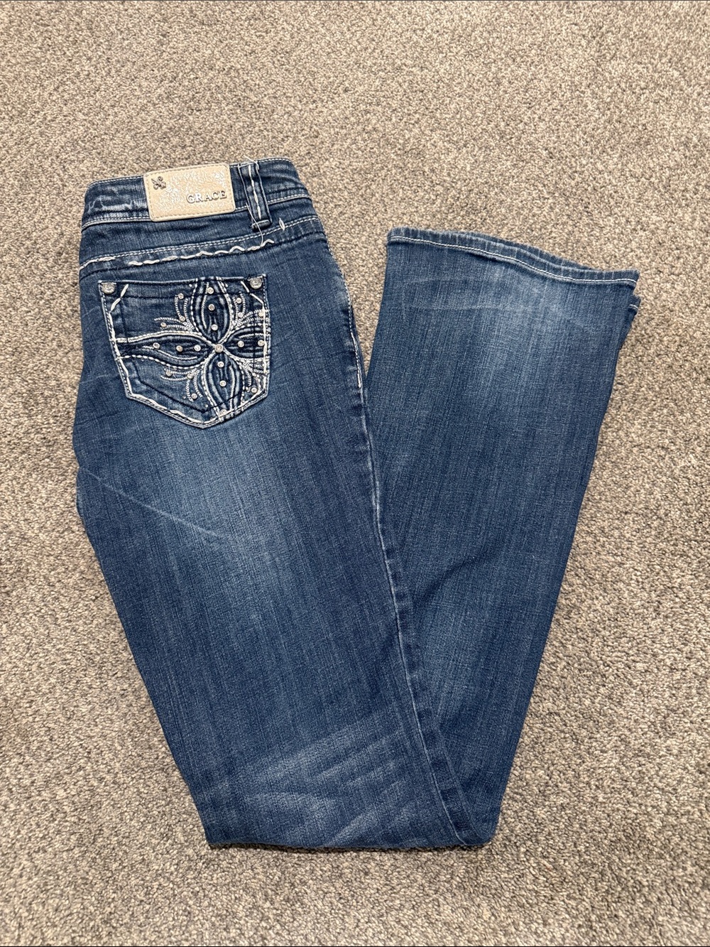 Grace in LA Women's Medium Dark Blue Bootcut Jeans with Embellished Back Pockets